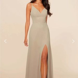 Dear Cleo Kinsley Bridesmaids Dress Size 0 in Sandalwood